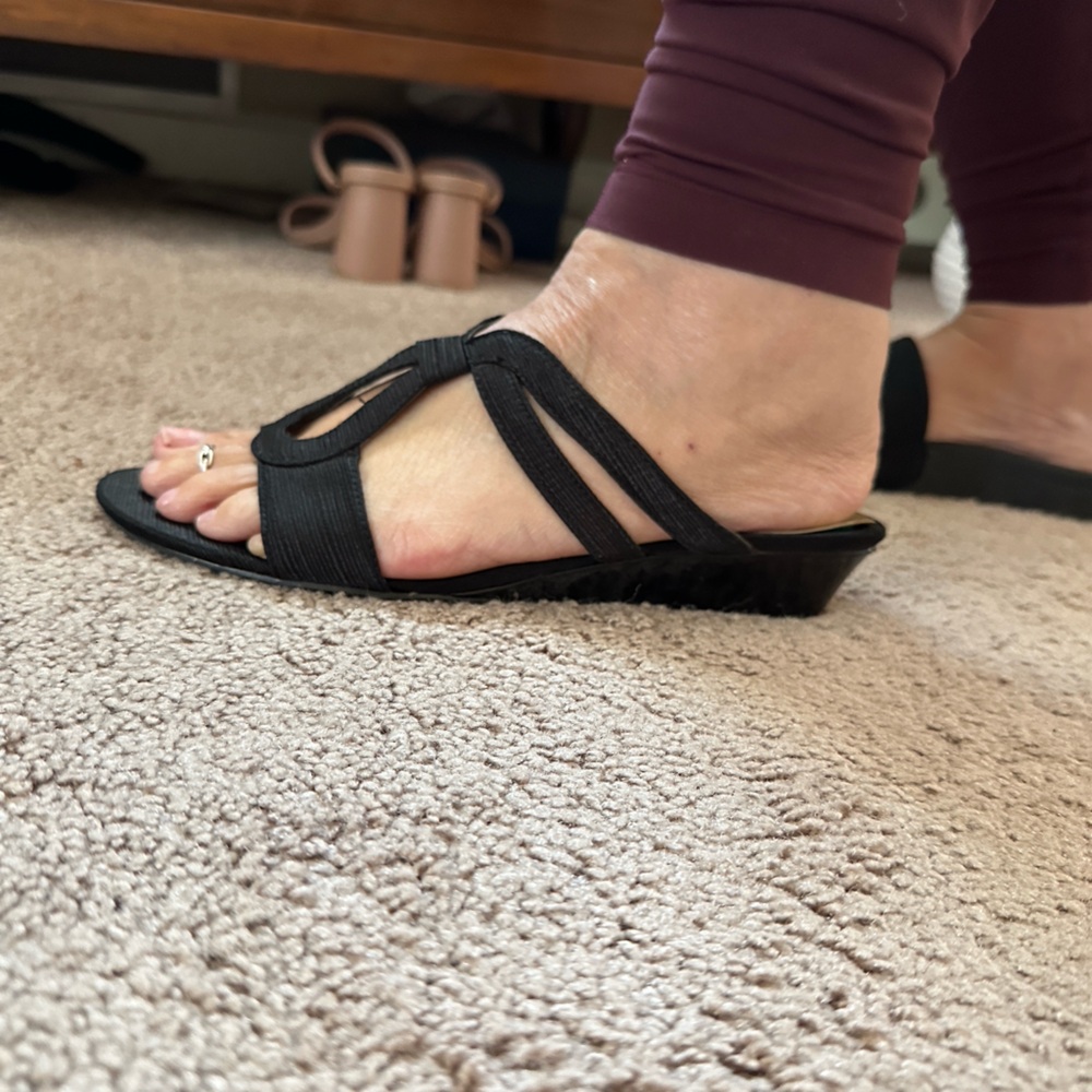 Ann Marino Black Textured Sandals - Picture 2 of 3